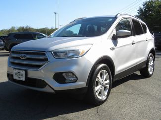 Used 2018 Ford Escape SE w/ SE Sync 3 Package image 1