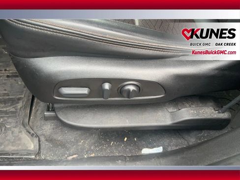 Used 2022 Chevrolet Traverse High Country w/ LPO, 'HIT The Road' Package image 13