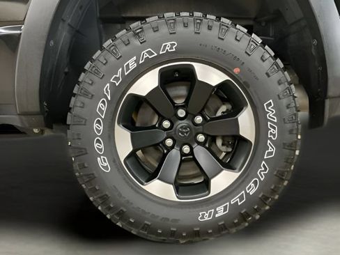 Used 2024 RAM 1500 Rebel AWD/4WD image 34