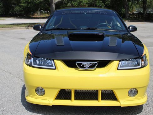 Used 2001 Ford Mustang GT RWD image 7