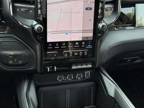 New 2026 RAM 3500 Limited AWD/4WD image 21
