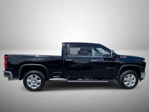 Used 2020 Chevrolet Silverado 2500 LTZ w/ LTZ Premium Package AWD/4WD image 2