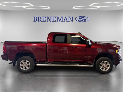 Used 2024 RAM 2500 Big Horn w/ Sport Appearance Package AWD/4WD image 4