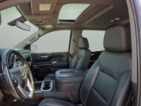 Used 2020 GMC Sierra 1500 SLT RWD image 9