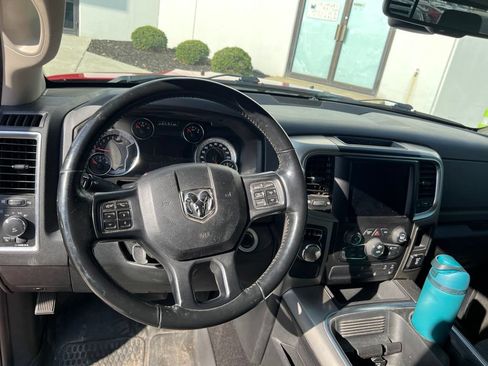 Used 2018 RAM 1500 Big Horn RWD image 10