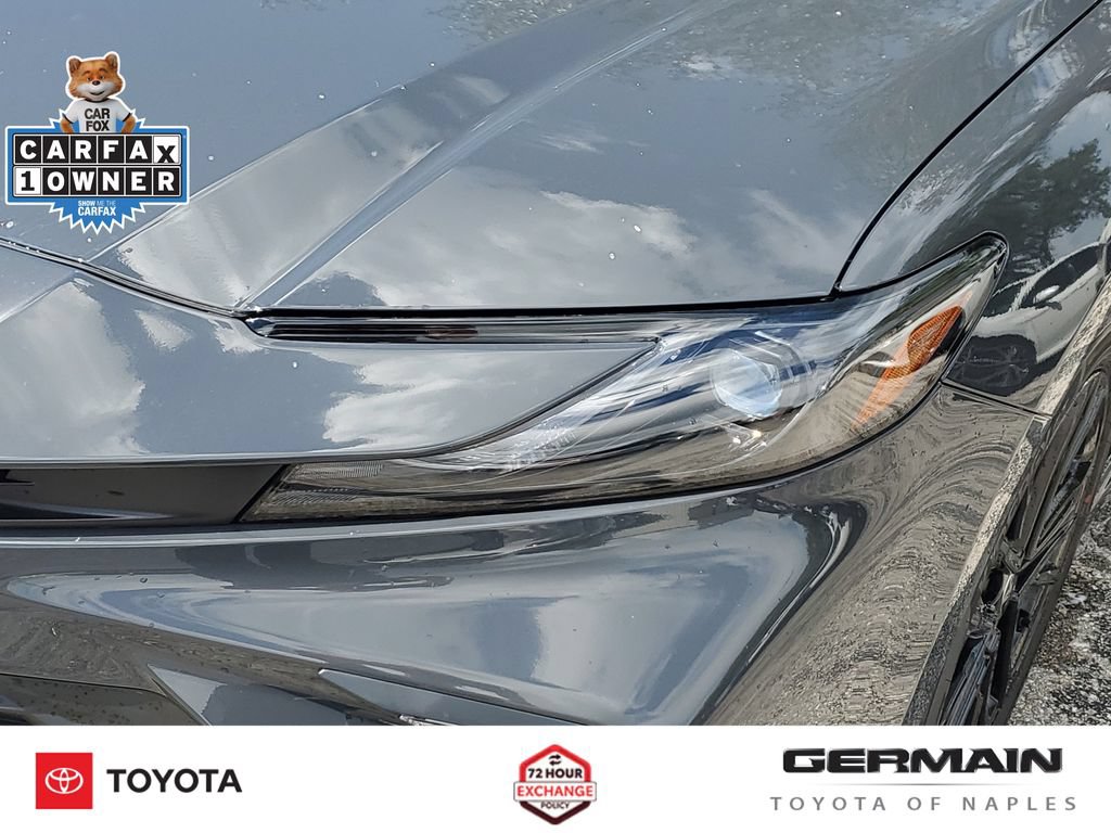 Used 2026 Toyota Camry SE FWD image 15