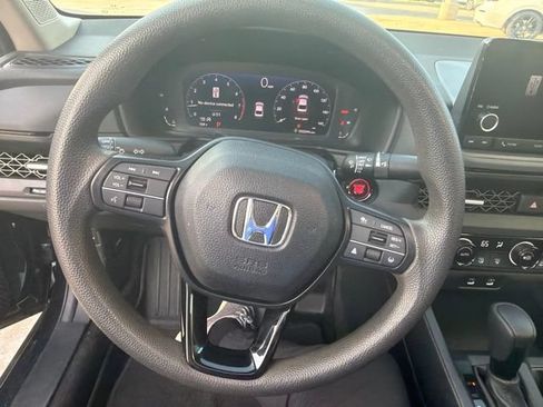 Used 2024 Honda Accord EX image 18