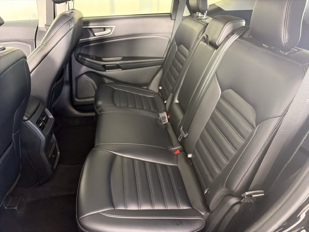 Certified 2024 Ford Edge SEL AWD/4WD image 13