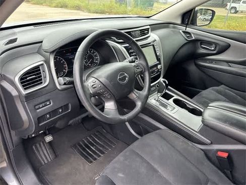 Used 2021 Nissan Murano SV image 10