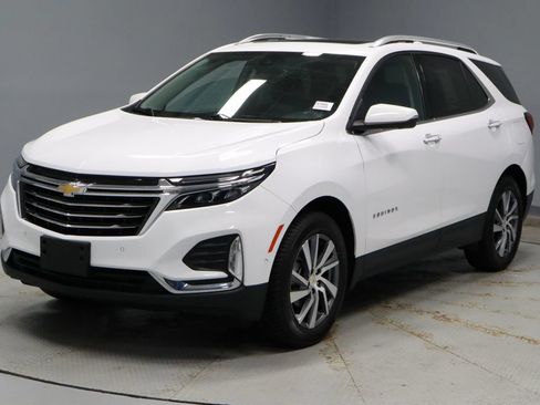 Used 2022 Chevrolet Equinox Premier AWD/4WD image 8
