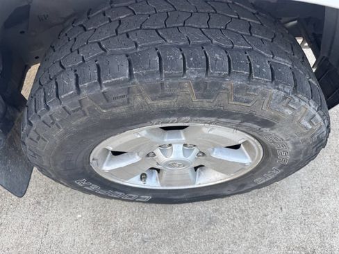 Used 2012 Toyota Tacoma 4x4 Access Cab V6 image 21