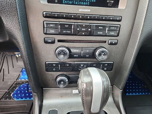 Used 2014 Ford Mustang GT Premium image 12