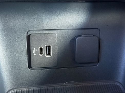 New 2026 Ford Explorer Active w/ Active Comfort Package AWD/4WD image 19