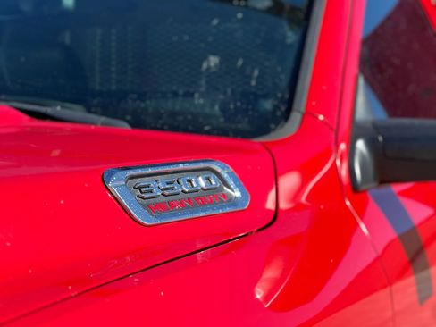 Used 2019 RAM 3500 Tradesman image 8