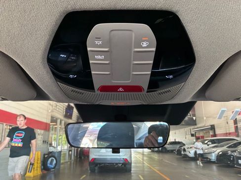 Used 2025 Kia K4 FWD image 15