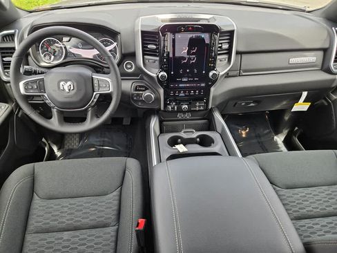 New 2026 RAM 1500 Big Horn AWD/4WD image 10