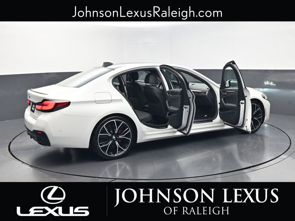 Used 2021 BMW 530i w/ M Sport Package RWD image 31