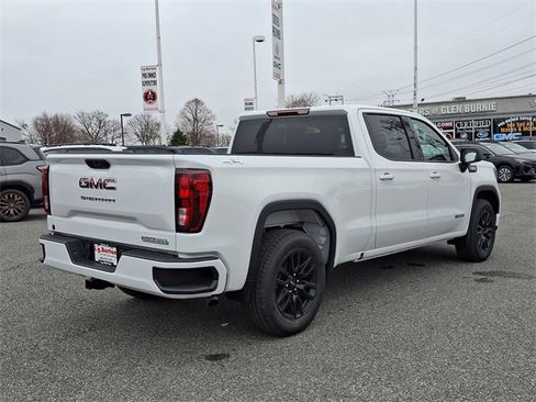 New 2025 GMC Sierra 1500 Elevation image 6