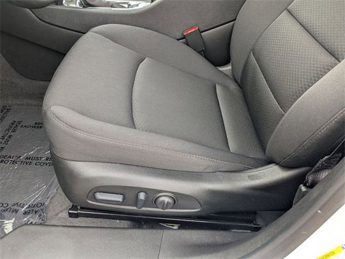 Used 2024 Chevrolet Malibu LS w/ Driver Confidence Package image 15