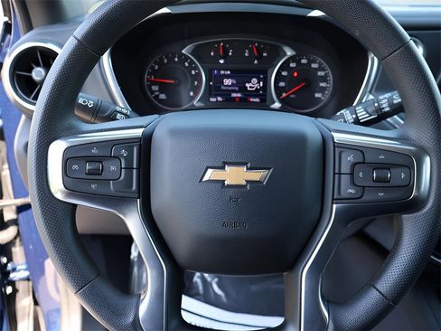 Used 2022 Chevrolet Blazer LT image 27