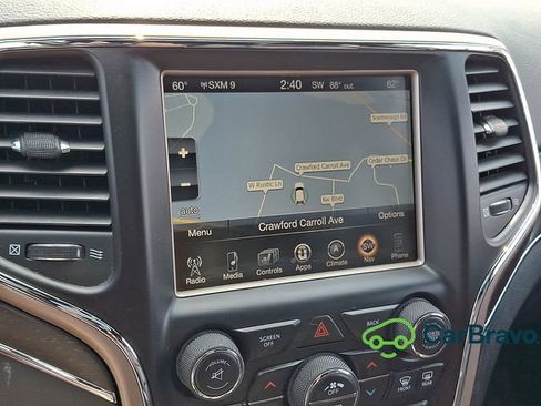 Used 2016 Jeep Grand Cherokee Limited AWD/4WD image 17