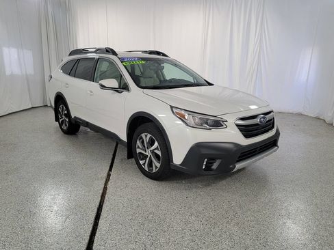 Used 2022 Subaru Outback Limited XT AWD/4WD image 12