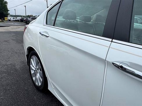 Used 2014 Honda Accord EX-L image 24