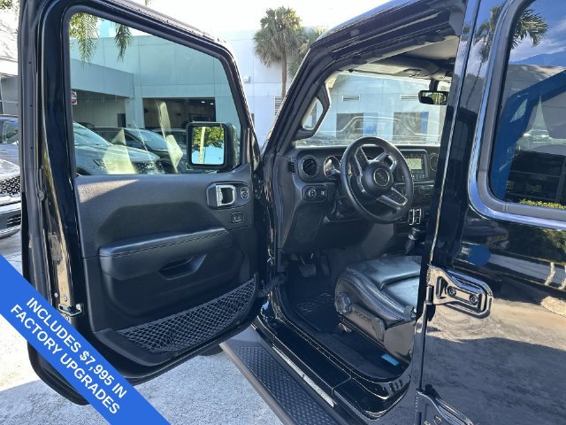 Used 2023 Jeep Gladiator Overland AWD/4WD image 22