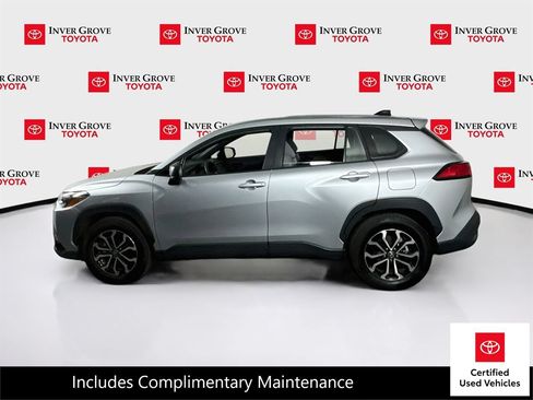 Used 2025 Toyota Corolla Cross AWD Hybrid image 8