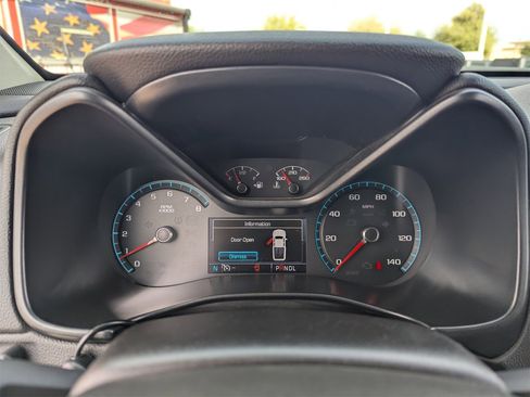 Used 2018 Chevrolet Colorado ZR2 image 27