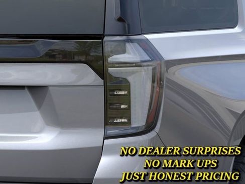 New 2026 Chevrolet Suburban Z71 w/ Z71 Off-Road Package image 11