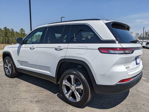 New 2026 Jeep Grand Cherokee Limited RWD image 20