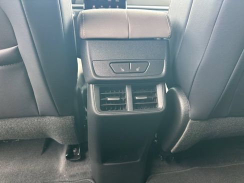 New 2026 GMC Terrain Elevation w/ Elevation Premium Package FWD image 23