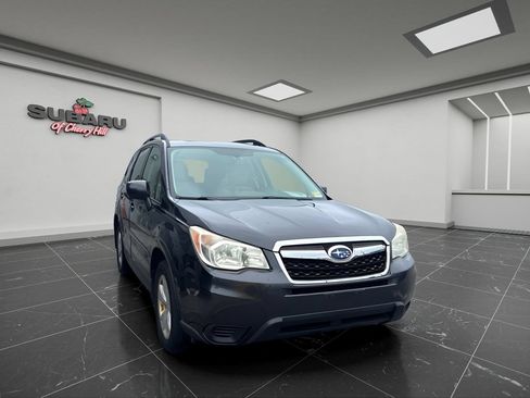 Used 2014 Subaru Forester 2.5i Premium w/ All-Weather Package AWD/4WD image 2