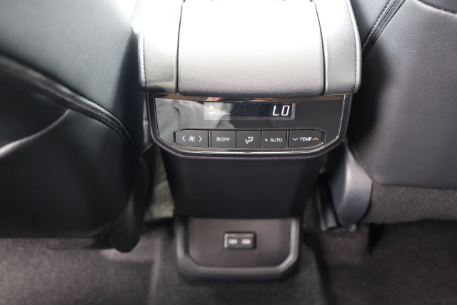 New 2026 Toyota Highlander XLE AWD/4WD image 28