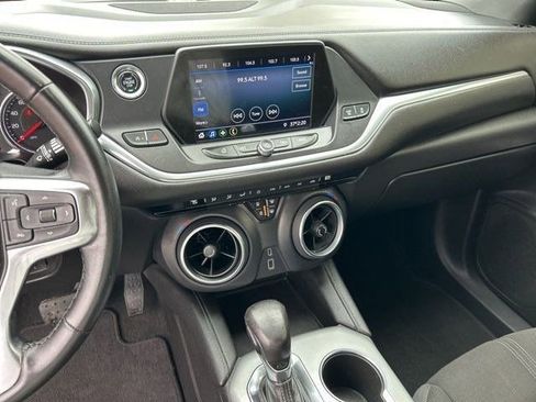 Used 2020 Chevrolet Blazer LT image 21