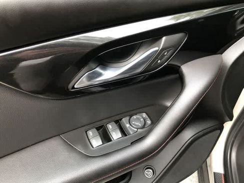 Used 2021 Chevrolet Blazer RS AWD/4WD image 30