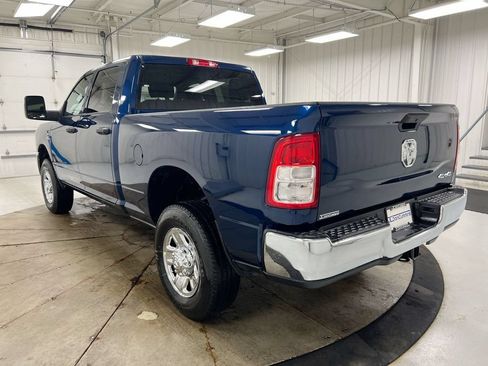 Used 2024 RAM 2500 Tradesman w/ Chrome Appearance Group AWD/4WD image 6