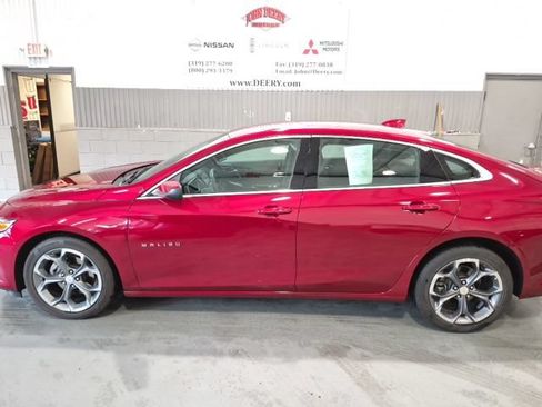 Used 2024 Chevrolet Malibu LT FWD image 6