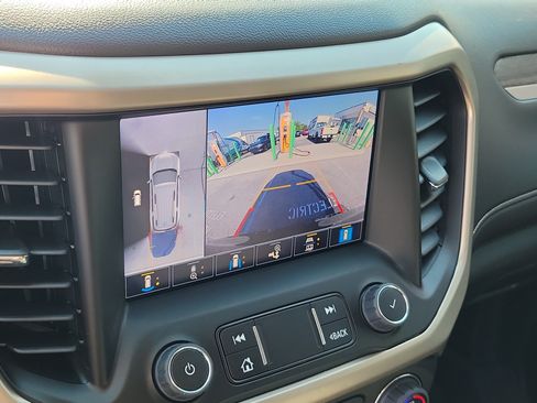Used 2023 GMC Acadia Denali w/ Black Diamond Edition AWD/4WD image 27