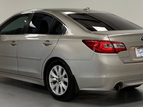 Used 2016 Subaru Legacy 2.5i Premium w/ Popular Package #3 AWD/4WD image 3