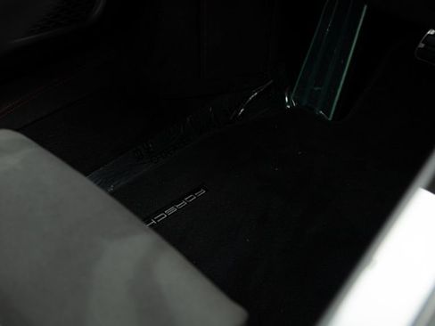 Certified 2025 Porsche 911 GT3 RS RWD image 22