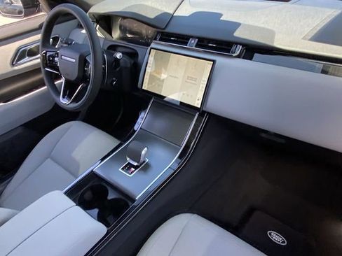Used 2026 Land Rover Range Rover Velar S image 12