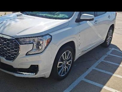 Used 2024 GMC Terrain Denali w/ Denali Premium Package