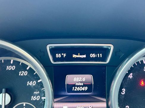 Used 2013 Mercedes-Benz ML 350 4MATIC image 29