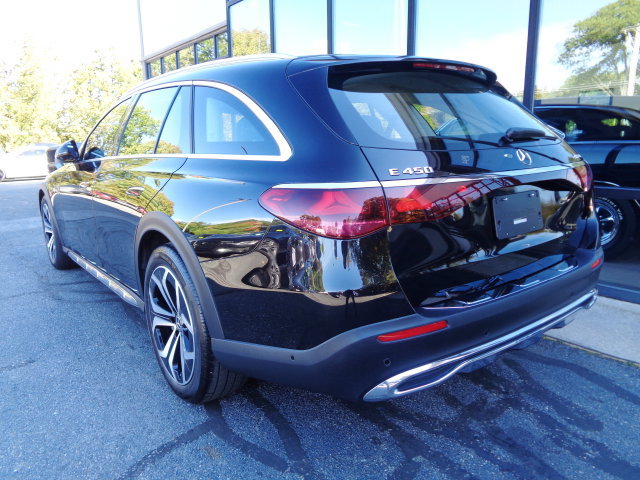 Used 2025 Mercedes-Benz E 450 4MATIC All-Terrain Wagon w/ Leather Package image 7