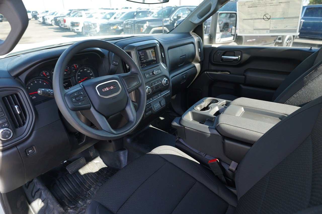 New 2026 GMC Sierra 2500 Pro AWD/4WD image 17