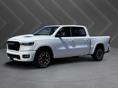 Used 2025 RAM 1500 Laramie w/ Sport Appearance Package AWD/4WD image 32