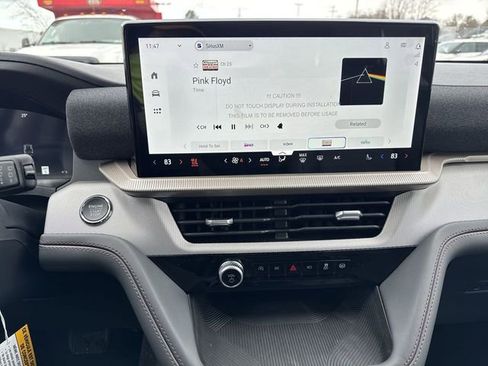 New 2026 Ford Explorer Active w/ Active Comfort Package image 17