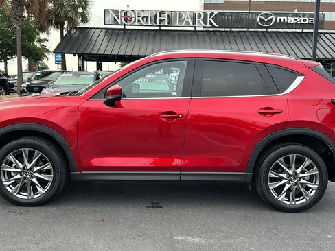 Used 2021 MAZDA CX-5 Signature AWD/4WD image 5